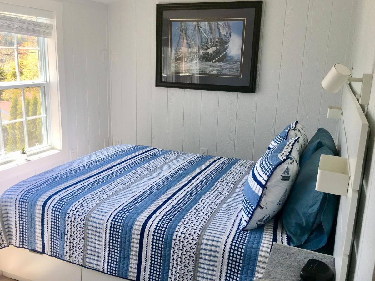 هاليفاكس Larinda'S Landing Oceanfront Cottages المظهر الخارجي الصورة