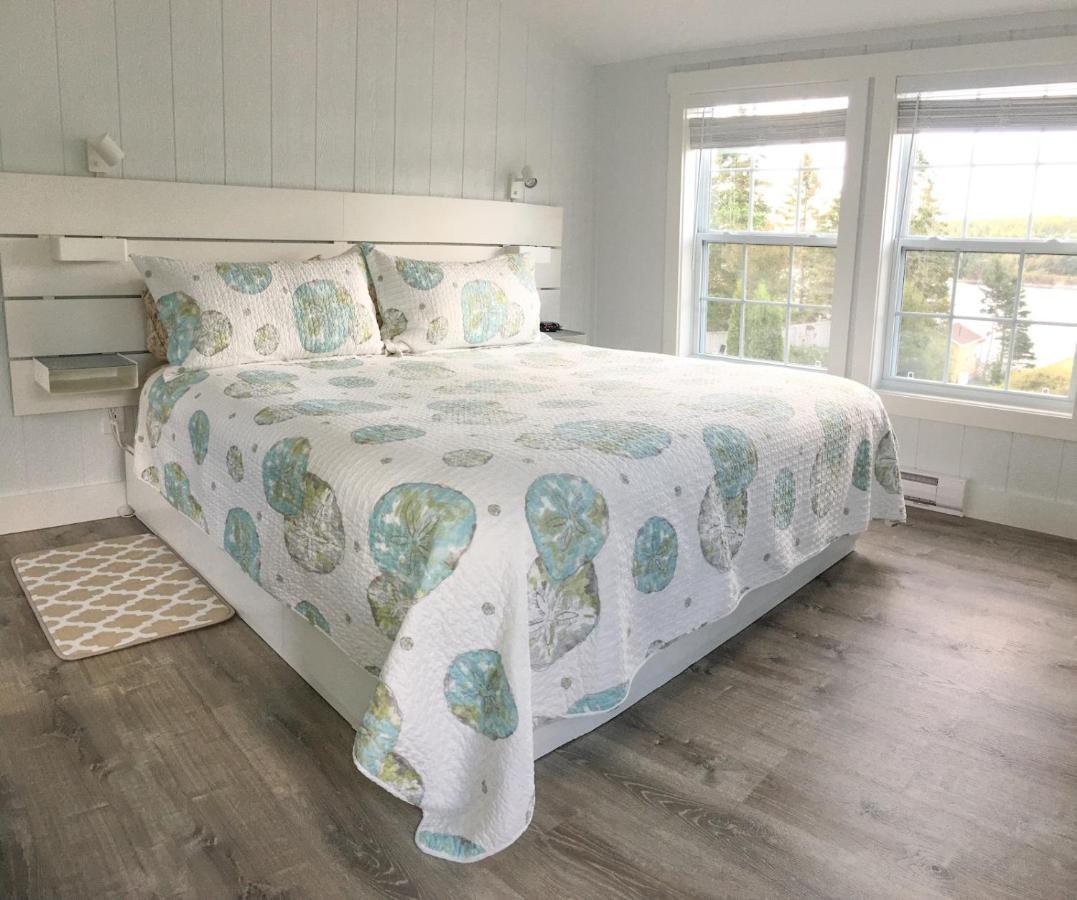 هاليفاكس Larinda'S Landing Oceanfront Cottages المظهر الخارجي الصورة