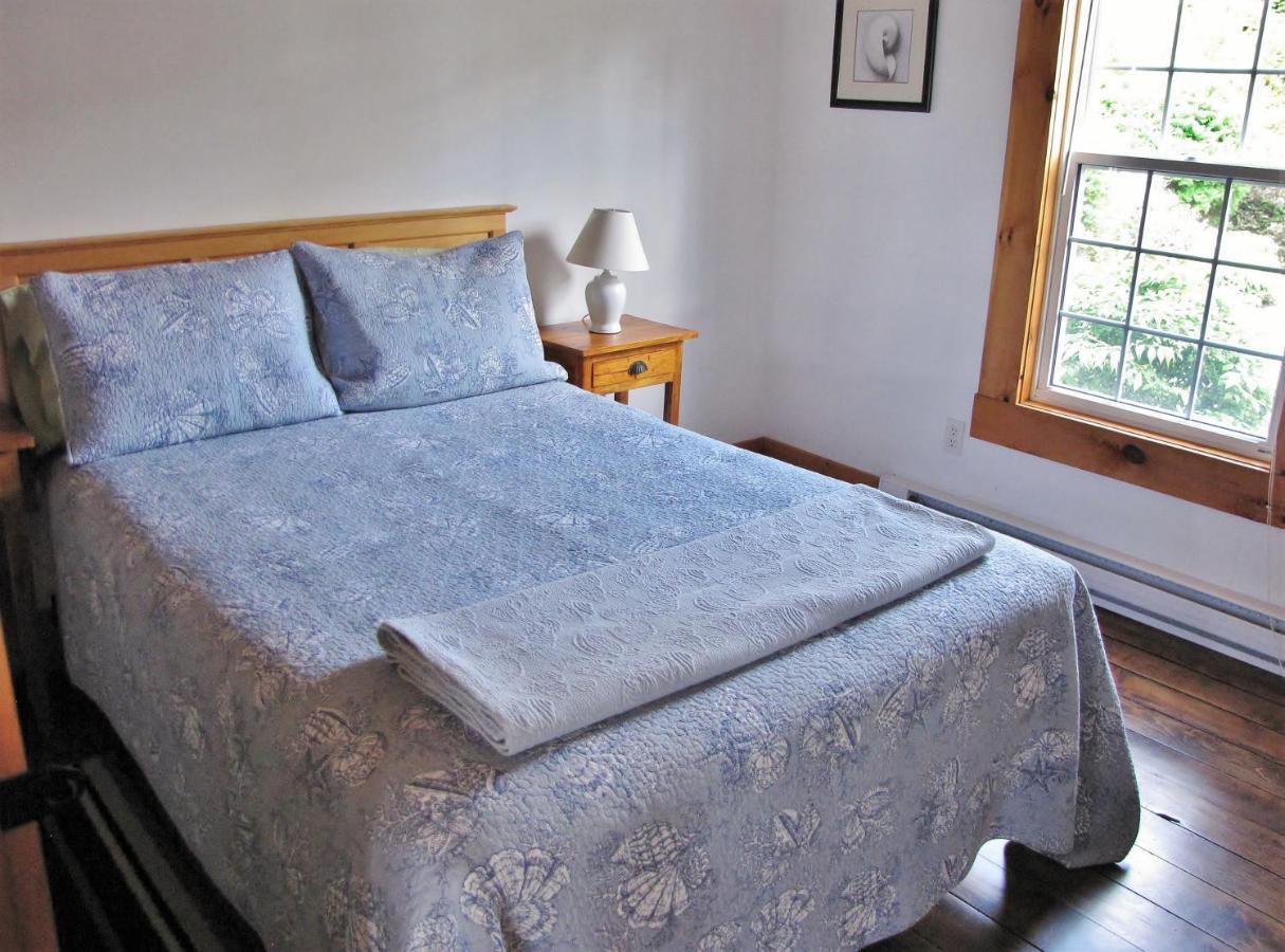 هاليفاكس Larinda'S Landing Oceanfront Cottages المظهر الخارجي الصورة