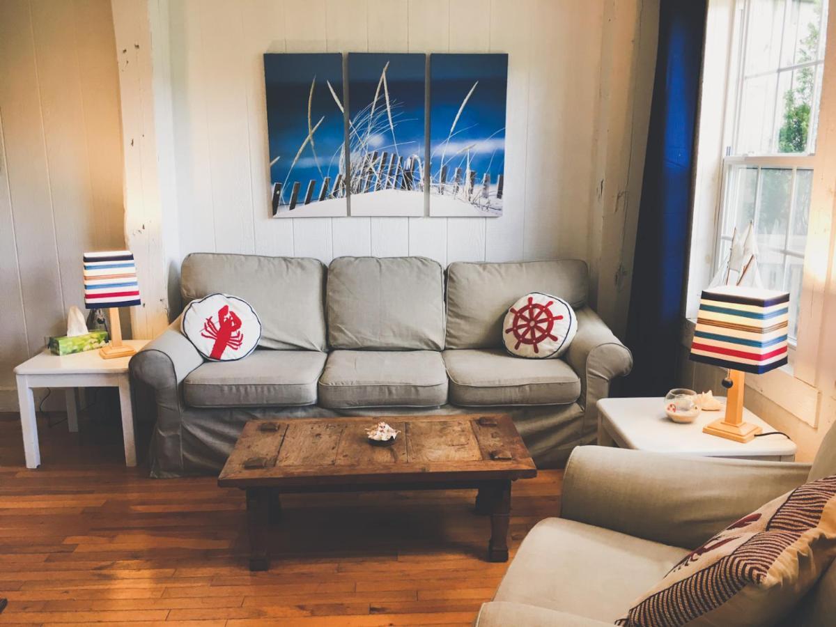 هاليفاكس Larinda'S Landing Oceanfront Cottages المظهر الخارجي الصورة